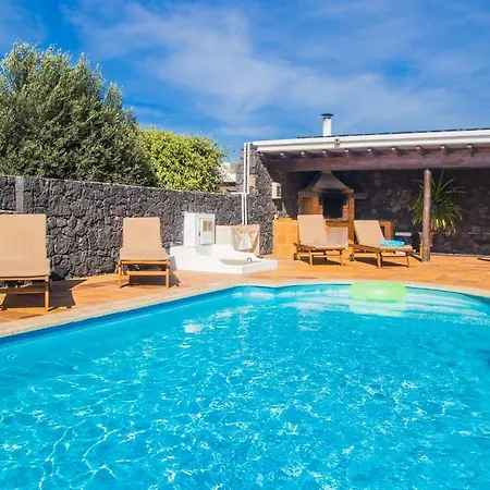 A2 Casas Y Juani Y Juan Lanzarote *