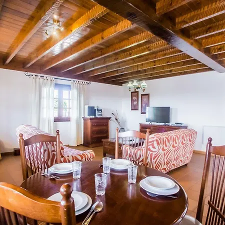 A2 Casas Y Juani Y Juan Lanzarote * Tao