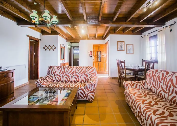 A2 Casas Y Juani Y Juan Lanzarote * Tao