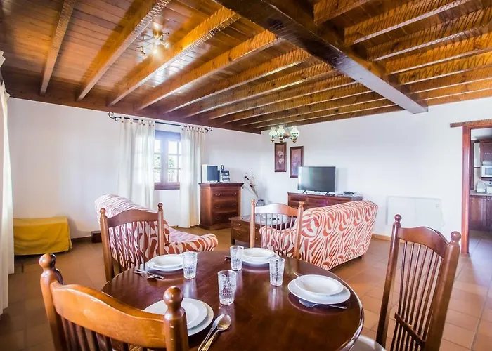 A2 Casas Y Juani Y Juan Lanzarote * Tao